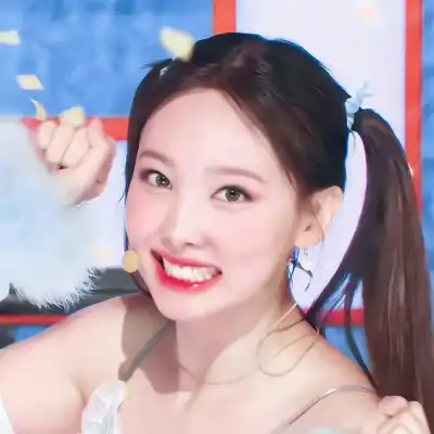 訾幻灵
